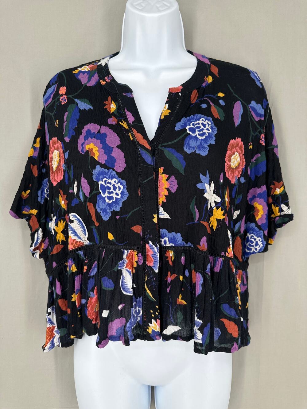 Anthropologie Top Womens XXSP Black Floral Flowy Boho Summer Oversized Button